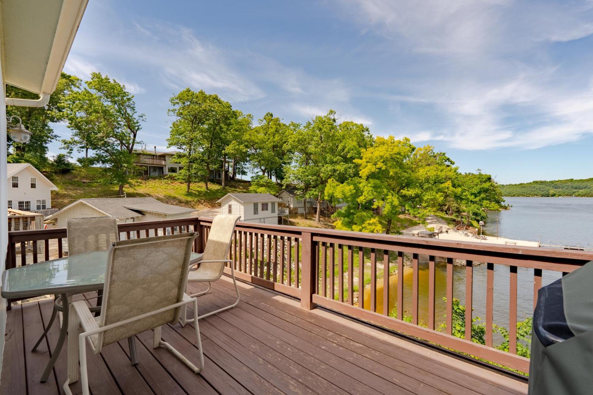Vacation Beach Home Lake Ozark Exterior photo